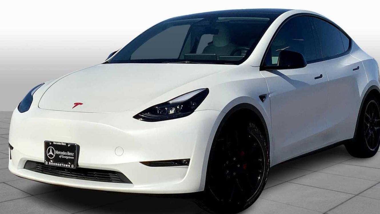 TESLA MODEL Y 2023 7SAYGDEF9PF832647 image